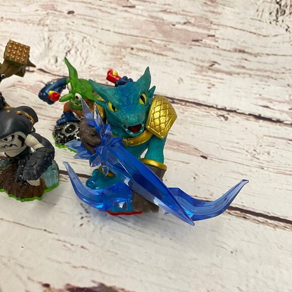 ACTIVISION Skylanders Video Game Character Game Pieces - Picture 8 of 10